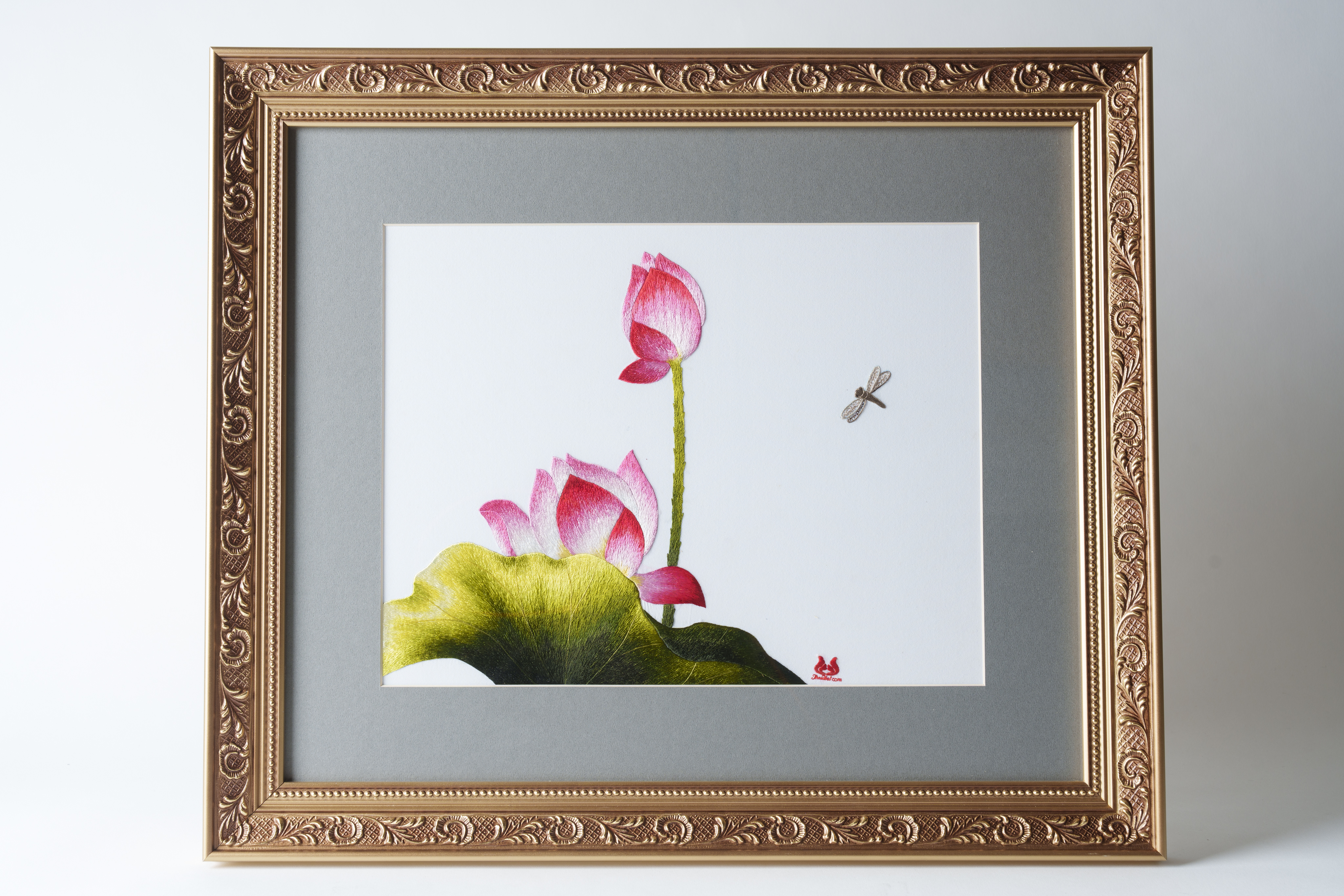 Lotus Embroidery Artwork-圖片