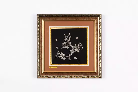 Hand-embroidered apricot blossom hanging decoration圖片