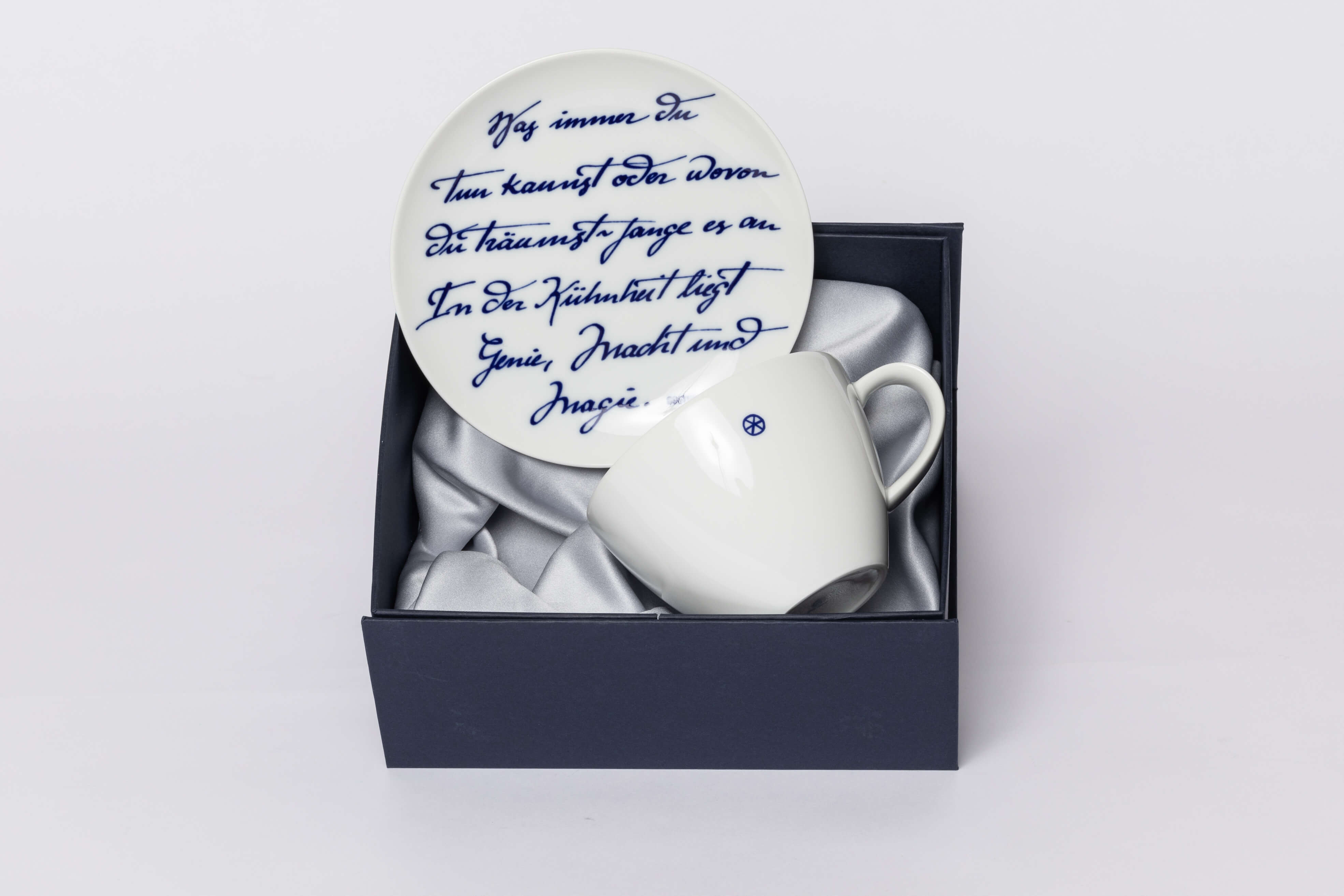 德國赫斯特瓷器-歌德拿鐵杯盤組圖片